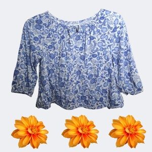 Old Navy Girls Blue & White Floral Print Top Size L  10- 12